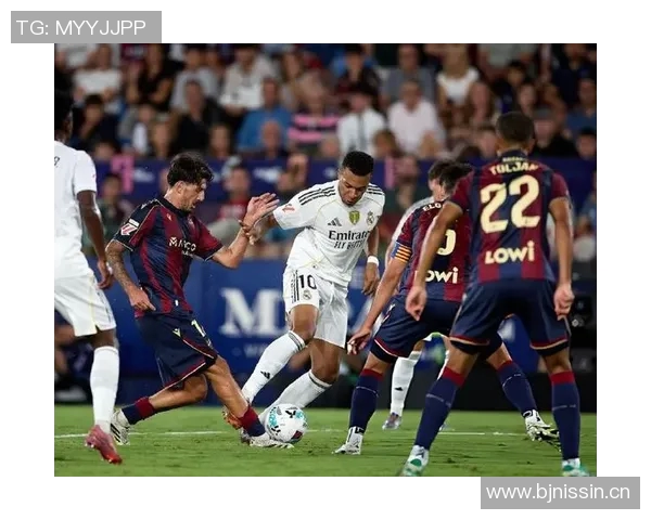 姆巴佩本周五回归皇马合练下轮西甲联赛有望首发出战 姆巴佩本周五回归皇马合练下轮西甲联赛有望首发出战