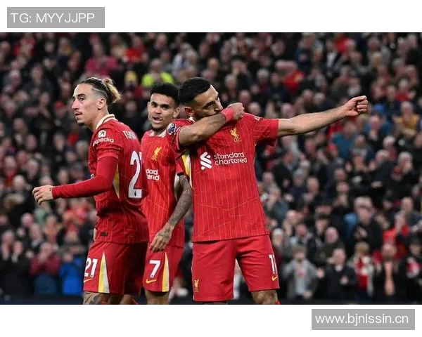 利物浦客场航班延误四小时球队发布会取消状况堪忧 利物浦客场航班延误四小时球队发布会取消状况堪忧