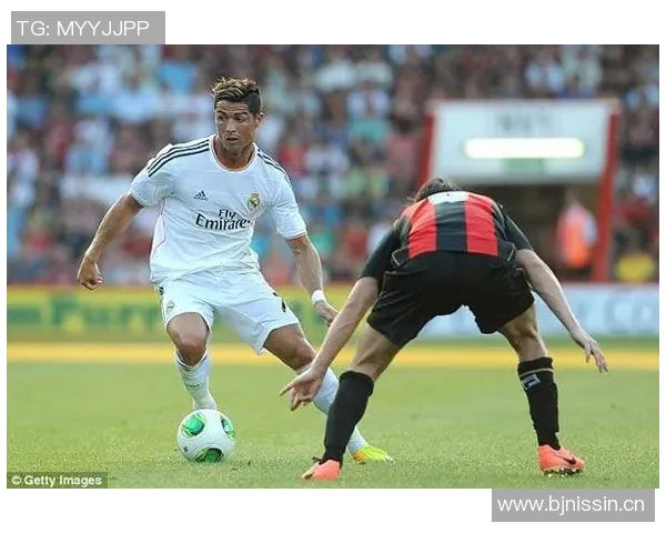 C罗表达对巴西的深厚情感与家庭纽带的独特故事