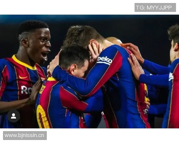 平地惊雷切利克被队友撞倒小基恩禁区外怒射轰出惊世之球