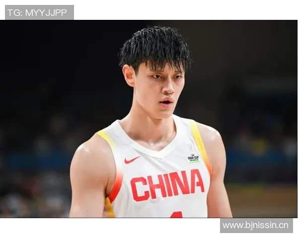 NBA中国赛成为曾凡博证明实力的绝佳舞台篮网竞争环境严酷考验年轻球员