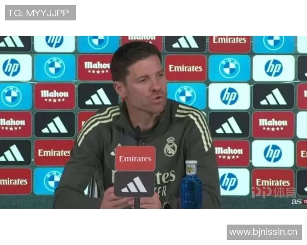 阿韦洛亚盛赞阿隆索执教皇马开局完美14场13胜表现出色 阿韦洛亚盛赞阿隆索执教皇马开局完美14场13胜表现出色