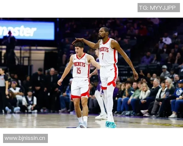 76人对决老鹰恩比德出战存疑马克西因病出战可能性低 76人对决老鹰恩比德出战存疑马克西因病出战可能性低