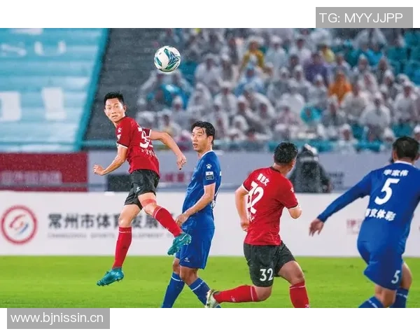 拜合拉木错失单刀良机对方门将神勇扑救令人叹息 拜合拉木错失单刀良机对方门将神勇扑救令人叹息