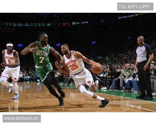 绿军主场对决76人首发阵容揭晓杰伦布朗领衔豪泽科塔普理查德同场竞技